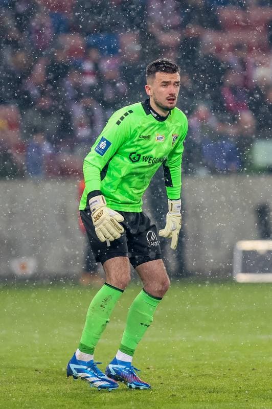 Football. PKO BP Ekstraklasa. Gornik Zabrze - Pogon Szczecin. 01.12.2023