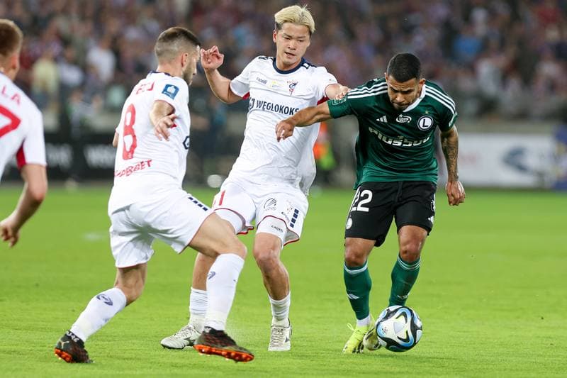 Football. PKO BP Ekstraklasa. Gornik Zabrze - Legia Warsaw. 01.04.2024