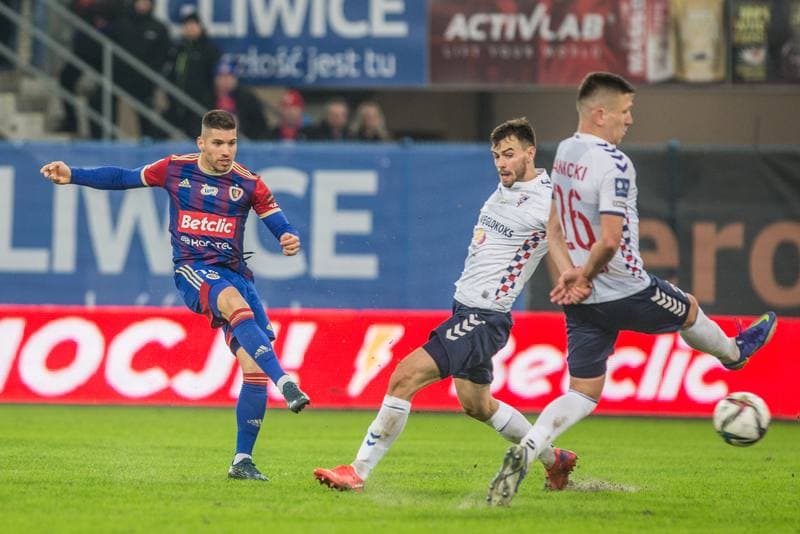 Football. PKO BP Ekstraklasa. Piast Gliwice - Gornik Zabrze. 26.02.2022