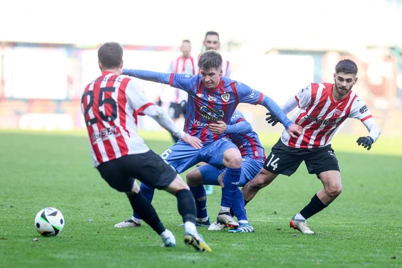 Football. PKO BP Ekstraklasa. Piast Gliwice - Cracovia Krakow. 08.12.2024