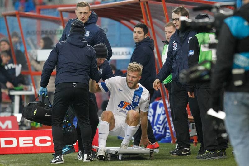Football. PKO BP Ekstraklasa. Piast Gliwice - Lech Poznan. 20.12.2015