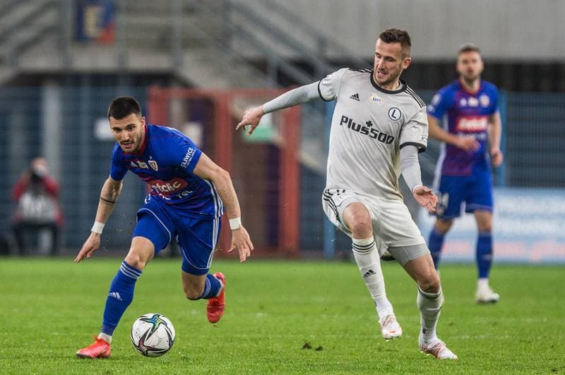 Football. PKO BP Ekstraklasa. Piast Gliwice - Legia Warsaw. 21.04.2021