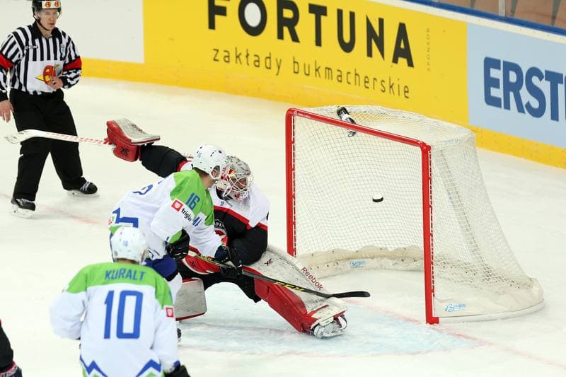 Ice Hockey. World Championship Division 1A. Japan - Slovenia. 23.04.2016