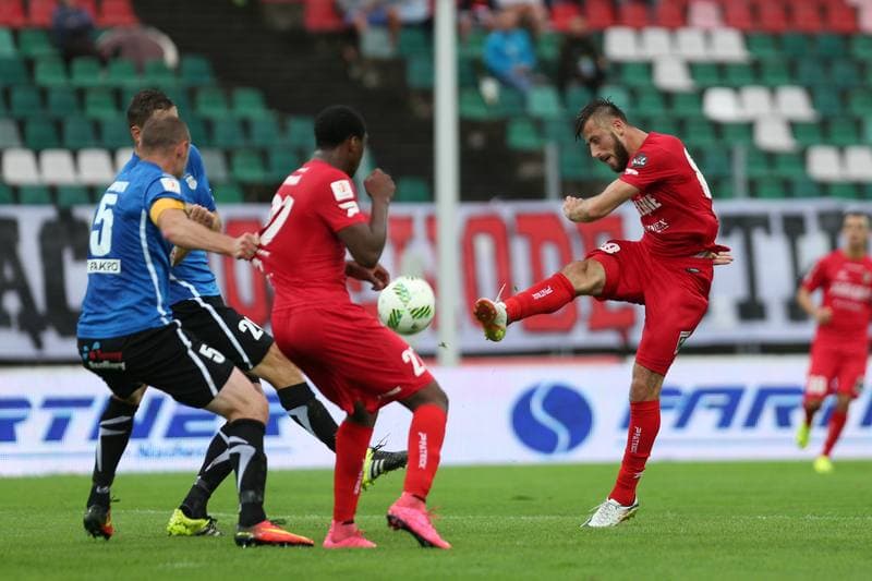 Football. I Liga. Zaglebie Sosnowiec - Sandecja Nowy Sacz. 21.08.2016