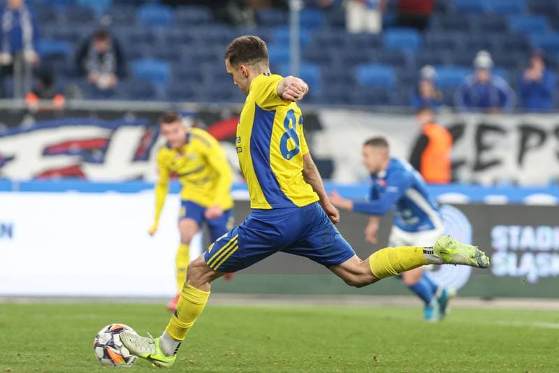 Football. Betclic I Liga. Ruch Chorzow - Arka Gdynia. 08.03.2025