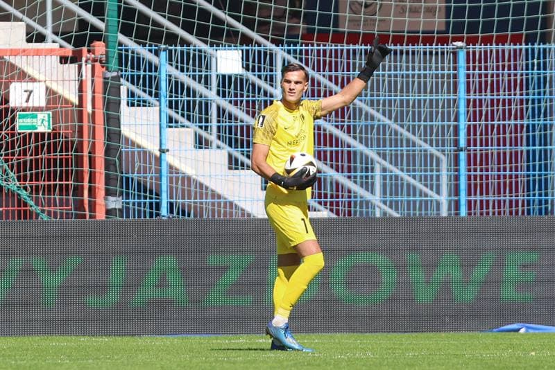 Football. PKO BP Ekstraklasa. Piast Gliwice - Puszcza Niepolomice. 15.09.2024