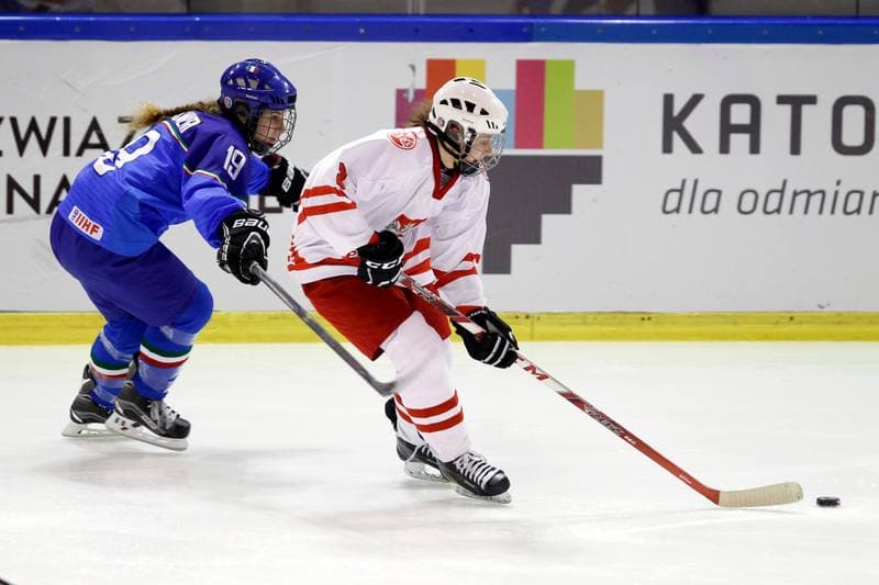Ice Hockey. U18 Women's World Championship. Poland - Italy. 12.01.2017