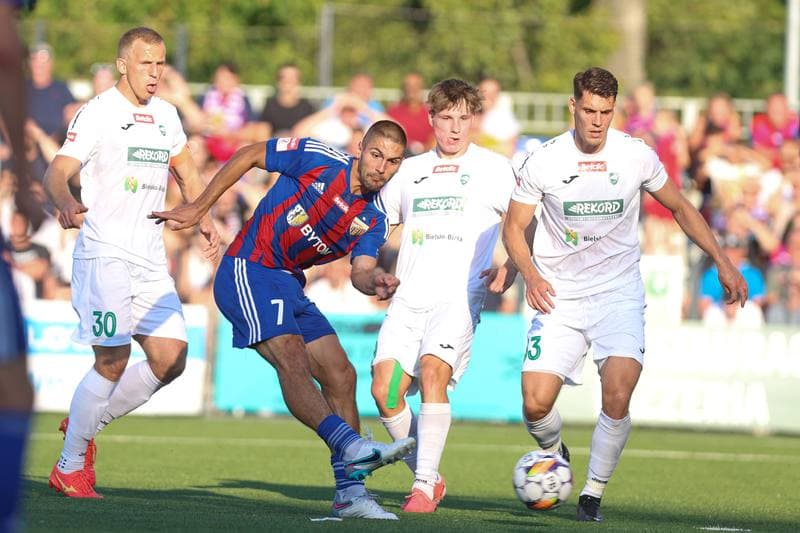 Football. Betclic II Liga. Polonia Bytom - Rekord Bielsko-Biala. 11.08.2024