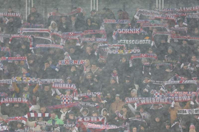 Football. PKO BP Ekstraklasa. Gornik Zabrze - Pogon Szczecin. 01.12.2023