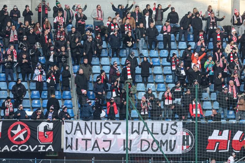 Football. PKO BP Ekstraklasa. Piast Gliwice - Cracovia Krakow. 08.12.2024