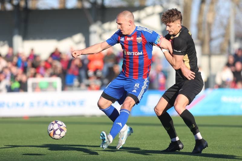 Football. Betclic II Liga. Polonia Bytom - GKS Jastrzebie. 16.03.2025
