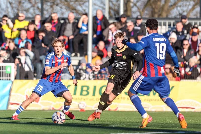 Football. Betclic II Liga. Polonia Bytom - GKS Jastrzebie. 16.03.2025