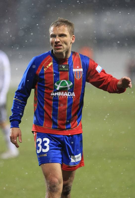 Football. Ekstraklasa. Polonia Bytom - Legia Warsaw. 13.03.2010
