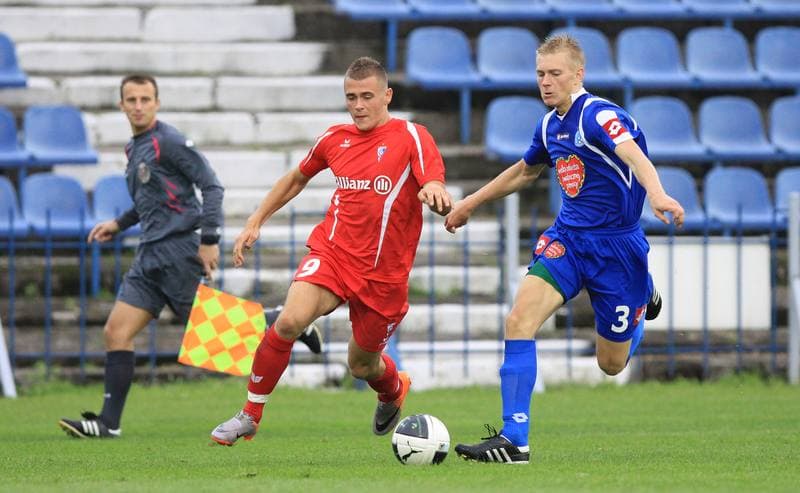 Football. Mloda Ekstraklasa. Ruch Chorzow - Gornik Zabrze. 30.08.2010