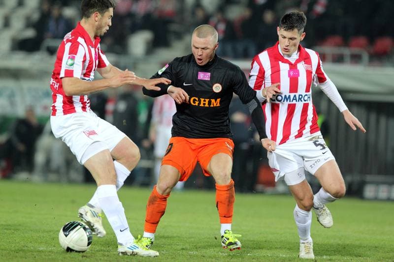 Football. T-Mobile Ekstraklasa. Cracovia Krakow - Zaglebie Lubin. 02.03.2012
