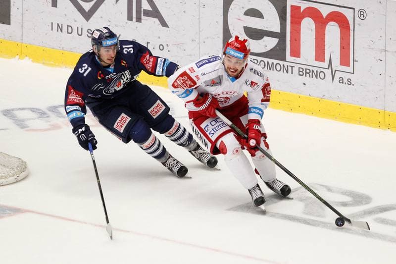 Ice Hockey. Tipsport Extraliga. Ocelari Trinec - Bili Tygri Liberec. 05.02.2017