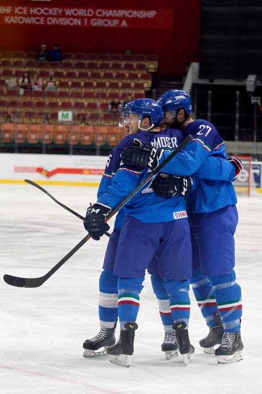 Ice Hockey. World Championship Division 1A. Italy - Korea. 29.04.2016