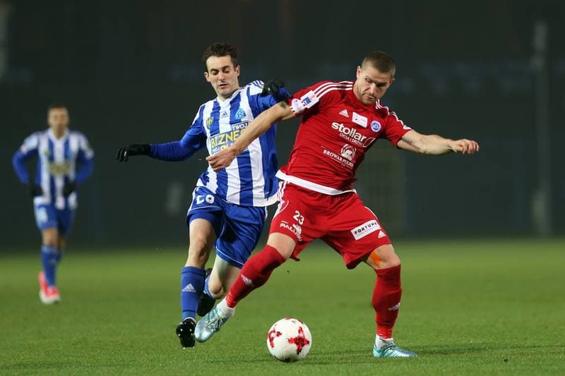 Football. Nice I Liga. Ruch Chorzow - Wigry Suwalki. 22.11.2017