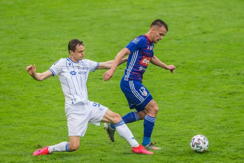 Football. PKO BP Ekstraklasa. Piast Gliwice - Lech Poznan. 20.06.2020