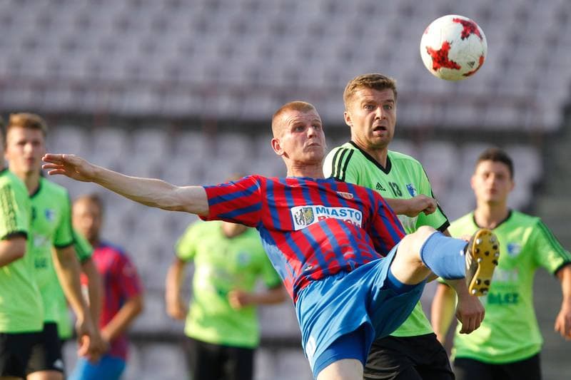 Football. Haiz IV Liga. Polonia Bytom - GKS Radziechowy-Wieprz. 30.05.2018