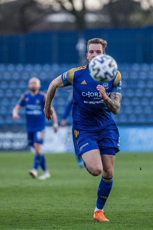 Football. III Liga. Ruch Chorzow - Sleza Wroclaw. 10.04.2021