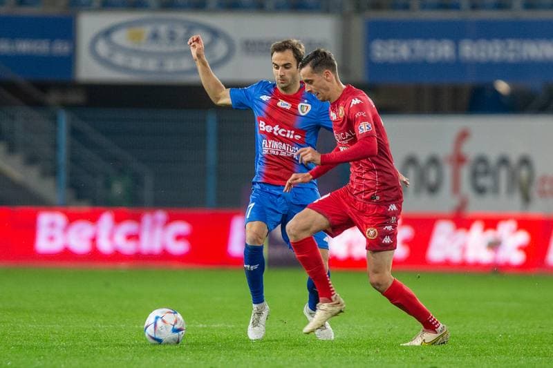 Football. PKO BP Ekstraklasa. Piast Gliwice - Widzew Lodz. 10.10.2022