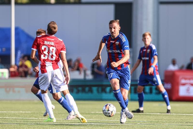 Football. Betclic II liga. Polonia Bytom - Resovia Rzeszow. 24.08.2024