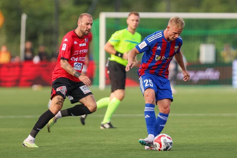 Football. II Liga. Polonia Bytom - Pogon Siedlce. 02.09.2023