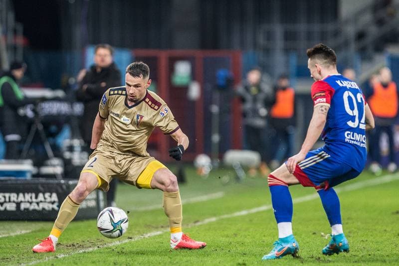 Football. PKO BP Ekstraklasa. Piast Gliwice - Pogon Szczecin. 05.02.2022