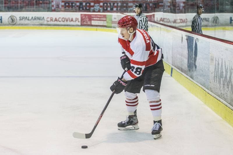 Ice Hockey. IIHF Continental Cup. HK Poprad - Comarch Cracovia. 20.11.2021