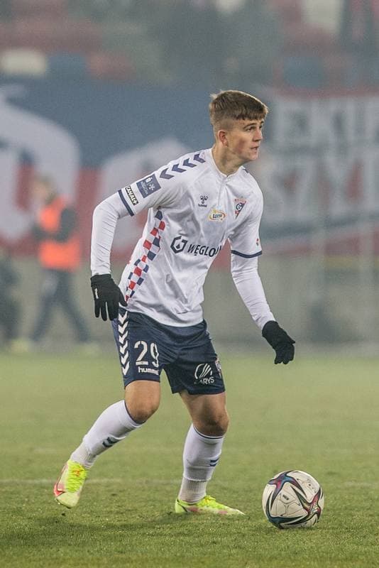 Football. PKO BP Ekstraklasa. Gornik Zabrze - Pogon Szczecin. 12.12.2021