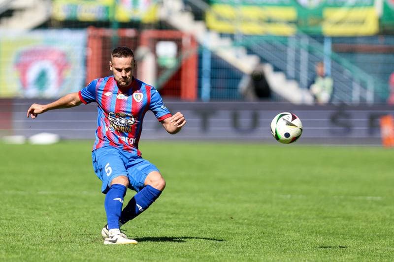 Football. PKO BP Ekstraklasa. Piast Gliwice - Puszcza Niepolomice. 15.09.2024