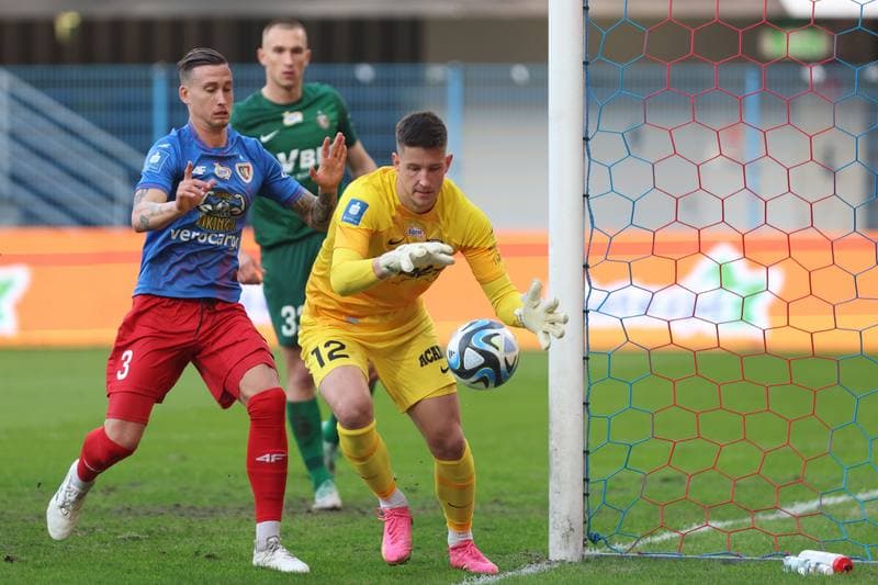 Football. PKO BP Ekstraklasa. Piast Gliwice - Slask Wroclaw. 30.03.2024