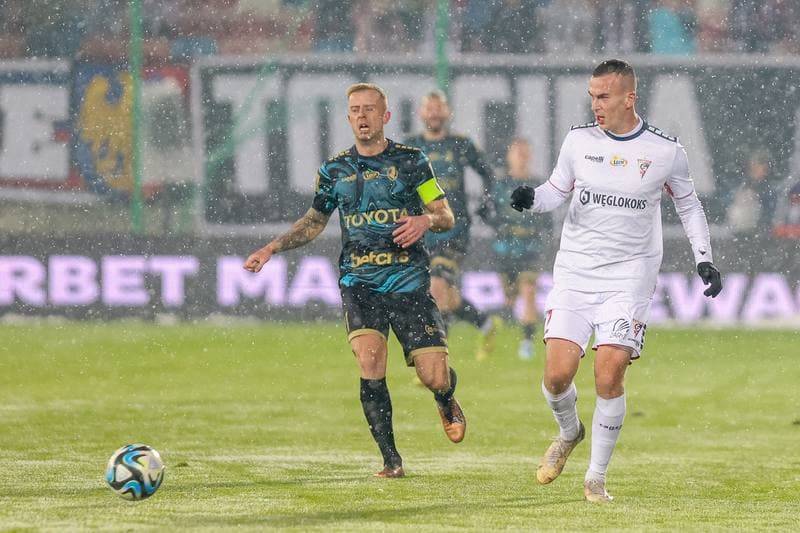 Football. PKO BP Ekstraklasa. Gornik Zabrze - Pogon Szczecin. 01.12.2023