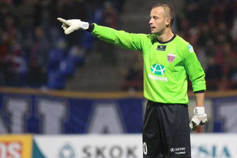 Football. Ekstraklasa. Polonia Bytom - Ruch Chorzow. 18.09.2010