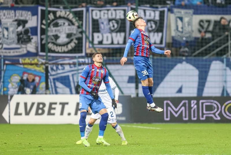 Football. PKO BP Ekstraklasa. Piast Gliwice - Lech Poznan. 29.11.2024