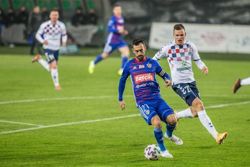 Football. PKO BP Ekstraklasa. Gornik Zabrze - Piast Gliwice. 20.11.2020