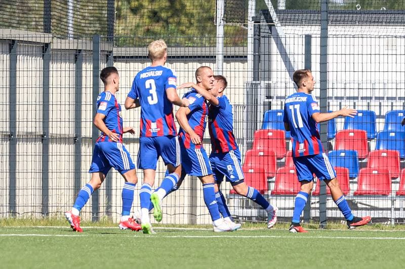 Football. Betclic II liga. Polonia Bytom - LKS II Lodz. 21.09.2024