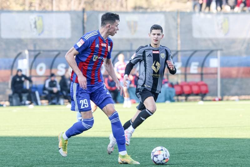 Football. Betclic II liga. Polonia Bytom - Pogon Grodzisk Mazowiecki. 16.11.2024