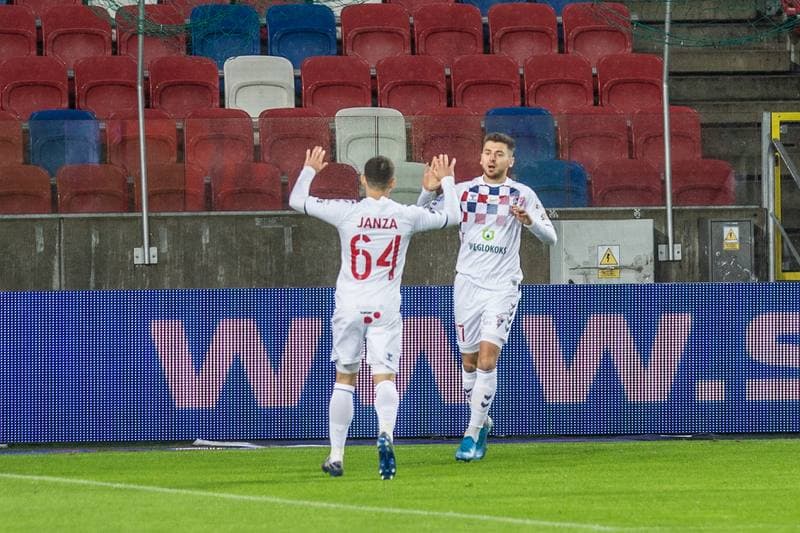 Football. PKO BP Ekstraklasa. Gornik Zabrze - Rakow Czestochowa. 17.10.2020