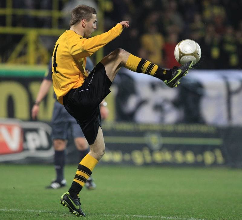 Football. I liga. GKS Katowice - Warta Poznan. 02.04.2010