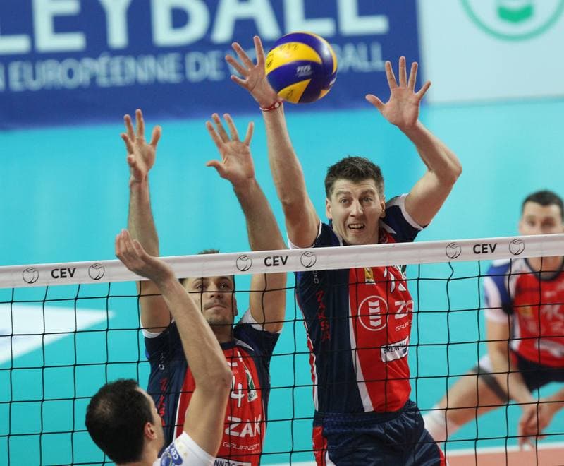 Volleyball. CEV Champions League. ZAKSA Kedzierzyn-Kozle - Trentino Volley. 22.12.2011
