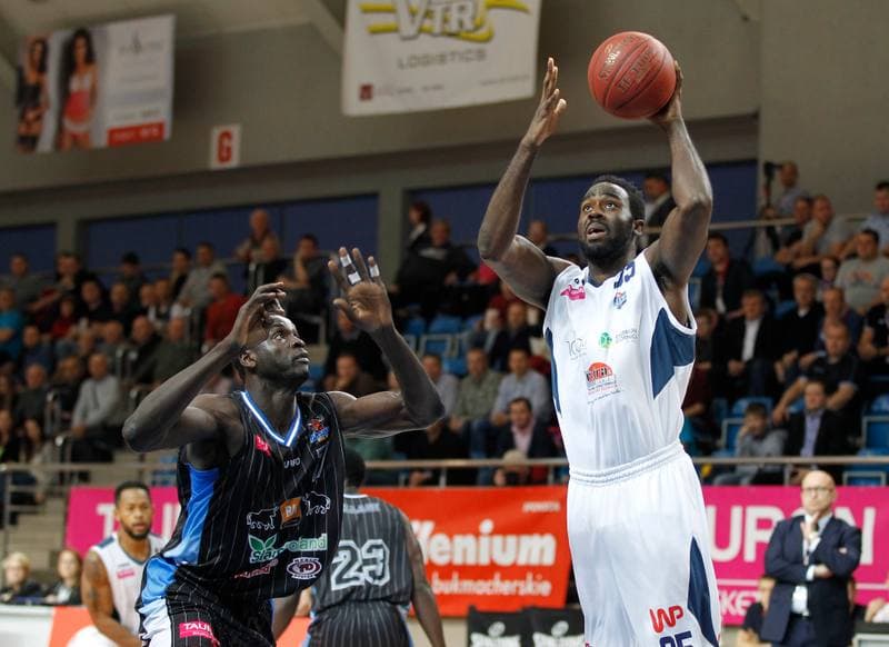 Basketball. Tauron Basket Liga. MKS Dabrowa Gornicza - Stal Ostrow Wielkopolski. 15.11.2015
