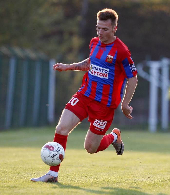 Football. III Liga Opolsko Slaska. Grunwald Ruda Slaska - Polonia Bytom. 29.04.2015