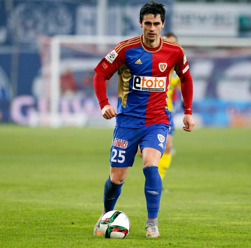 Football. PKO BP Ekstraklasa. Piast Gliwice - Ruch Chorzow. 27.11.2015