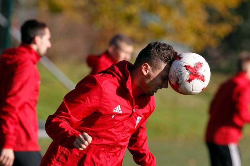 Football. Gornik Zabrze. Training. 23.11.2017