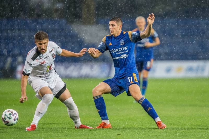 Football. III Liga. Ruch Chorzow - Piast Zmigrod. 22.08.2020