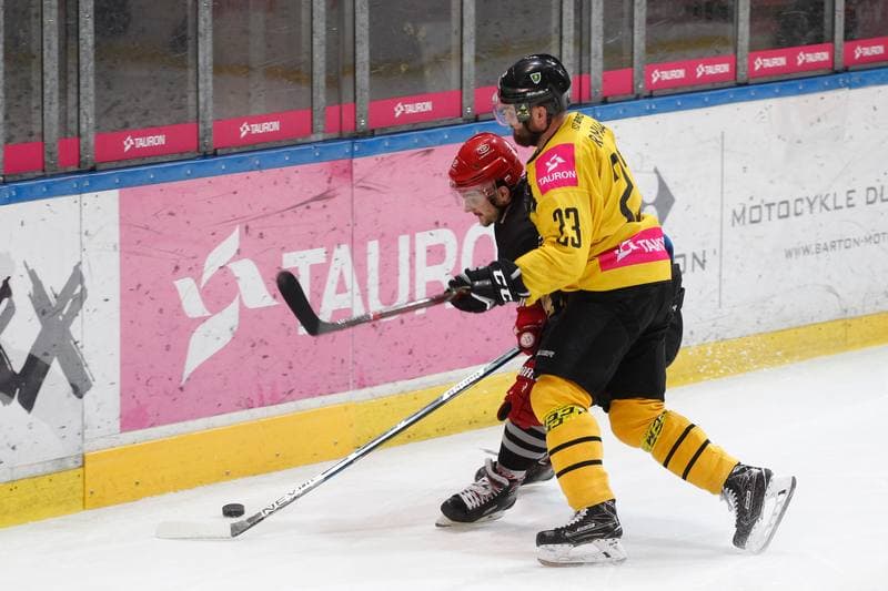 Ice Hockey. Tauron Hokej Liga. Tauron KH GKS Katowice - Comarch Cracovia. 11.03.2018