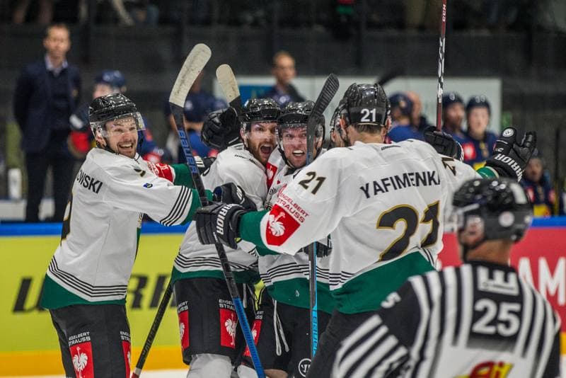 Ice Hockey. Champions Hockey League. GKS Tychy - Djurgarden Stockholm. 30.08.2019