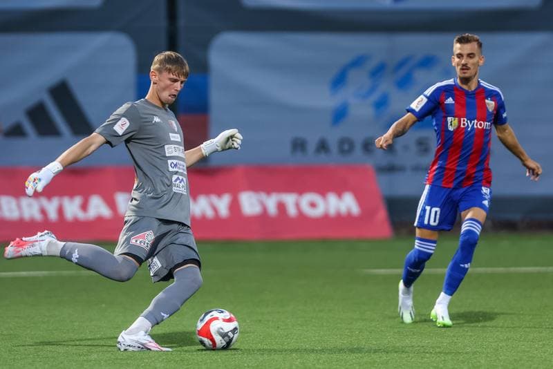 Football. II Liga. Polonia Bytom - Pogon Siedlce. 02.09.2023